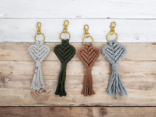 Porte-clés coeur en Macramé